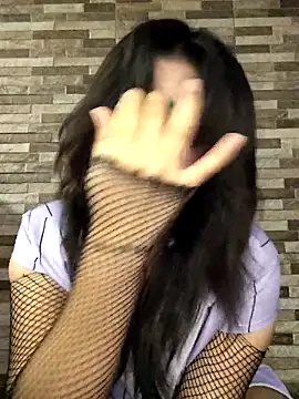 Snapshot of Elsa_sweet chatting on October 17, 3:43 am Elsa sweet online show from October 17, 3:43 am
