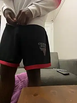 Mischevous T69 online show from October 9, 7:58 pm