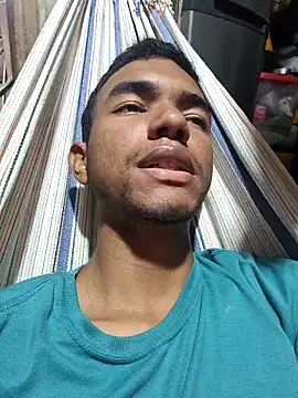 Reynold2608 online show from November 27, 1:39 am