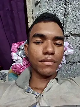 Reynold2608 online show from November 17, 5:39 pm