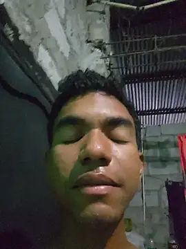 Reynold2608 online show from July 22, 2:13 am