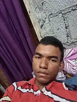 Reynold2608 online show from November 19, 3:45 pm