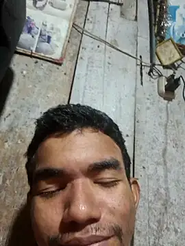 Reynold2608 online show from December 19, 4:16 am