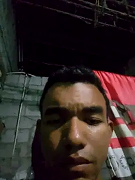 Snapshot of Reynold2608 chatting on May 13, 2:07 am Reynold2608 online show from May 13, 2:07 am