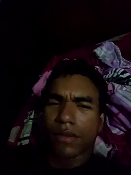 Reynold2608 online show from April 21, 1:42 am