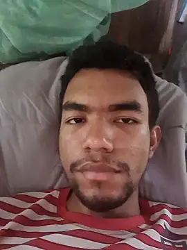 Reynold2608 online show from December 19, 5:37 pm