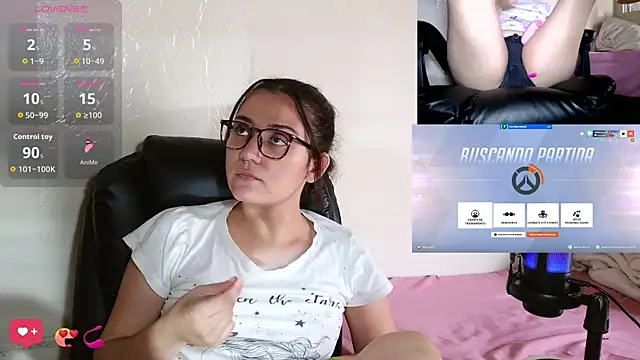 Snapshot of sobresalinaa chatting on October 13, 2:07 pm sobresalinaa online show from October 13, 2:07 pm