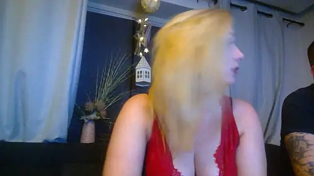 DevilsAngel13 online show from November 21, 11:26 pm