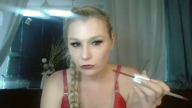 Snapshot of DevilsAngel13 chatting on September 21, 3:17 pm DevilsAngel13 online show from September 21, 3:17 pm