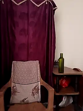 Snapshot of Manisha-Love chatting on March 21, 3:33 am Manisha-Love online show from March 21, 3:33 am