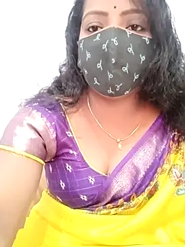 Snapshot of Manisha-Love chatting on February 20, 4:07 am Manisha-Love online show from February 20, 4:07 am