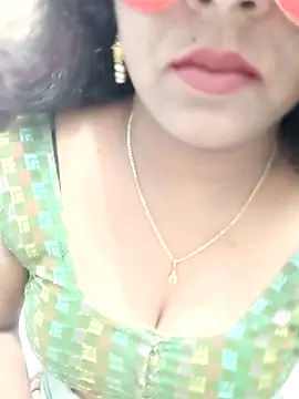 Snapshot of Manisha-Love chatting on January 22, 7:45 pm Manisha-Love online show from January 22, 7:45 pm