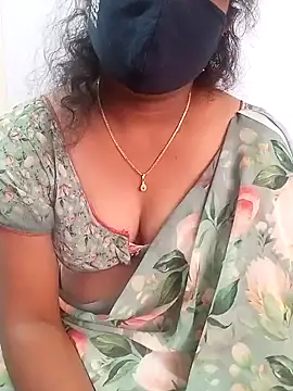 Snapshot of Manisha-Love chatting on January 25, 8:53 am Manisha-Love online show from January 25, 8:53 am