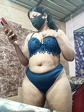 queensenorita online show from October 31, 7:27 am