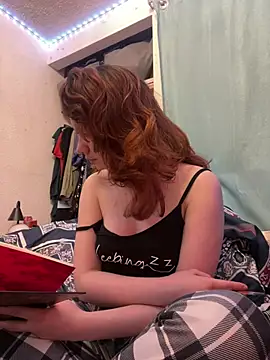 Nina-Chick777 online show from June 3, 2:34 am