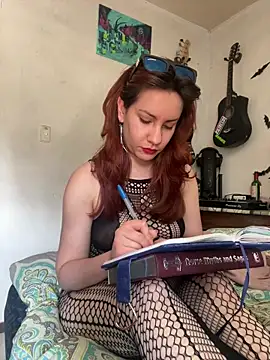 Nina-Chick777 online show from March 28, 9:38 pm