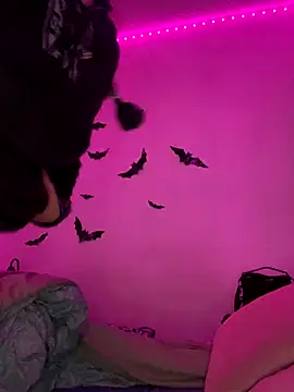 Snapshot of Nina-Chick777 chatting on November 26, 9:53 am Nina-Chick777 online show from November 26, 9:53 am