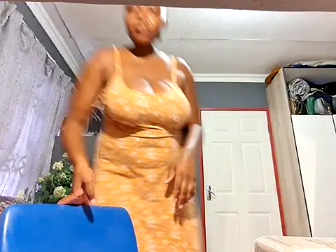 EbonyRose9 online show from March 18, 7:22 am