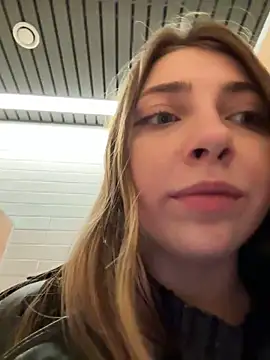 Snapshot of Sunny___Bunny chatting on February 27, 5:16 pm Sunny Bunny online show from February 27, 5:16 pm