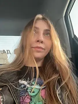 Sunny   Bunny online show from March 8, 1:03 pm