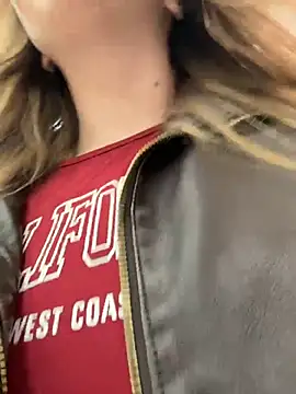 Sunny   Bunny online show from April 2, 1:51 pm