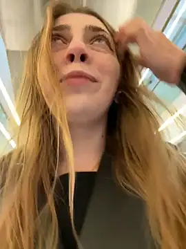 Sunny   Bunny online show from December 19, 12:07 pm