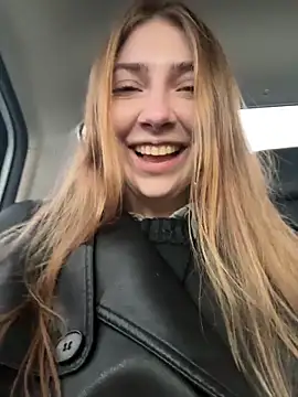 Sunny   Bunny online show from February 11, 12:27 pm