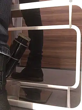 Snapshot of Inseminator69 chatting on December 5, 12:28 pm Inseminator69 online show from December 5, 12:28 pm