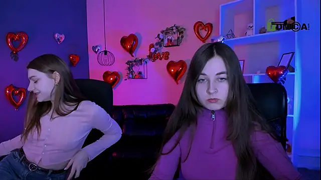 pure radiance1 online show from February 11, 7:36 pm