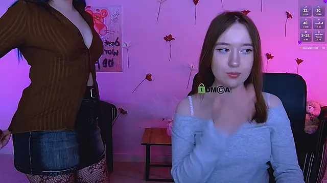 pure radiance1 online show from April 14, 9:03 am