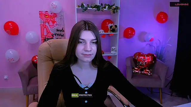 pure radiance1 online show from February 15, 12:43 pm