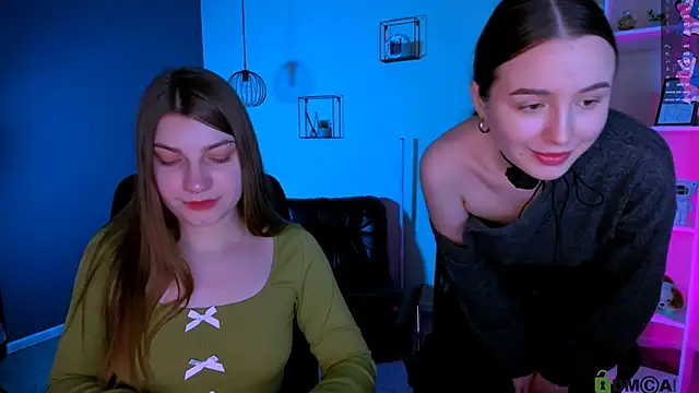 pure radiance1 online show from February 6, 10:00 am