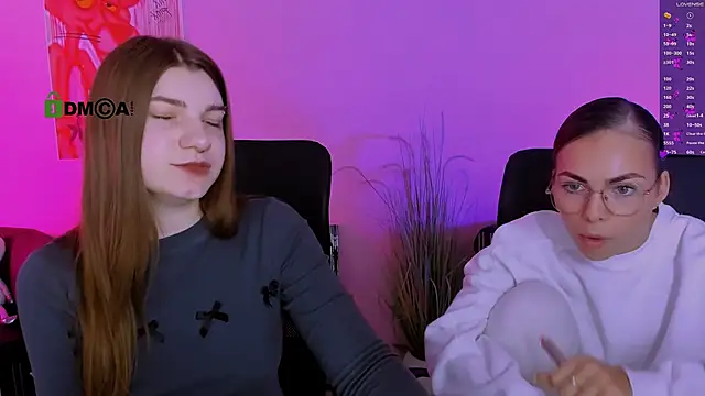 Snapshot of pure_radiance1 chatting on December 3, 10:03 am pure radiance1 online show from December 3, 10:03 am