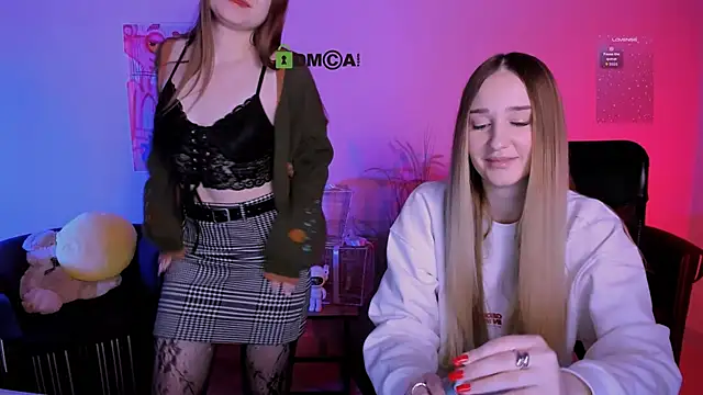 pure radiance1 online show from January 12, 10:11 am