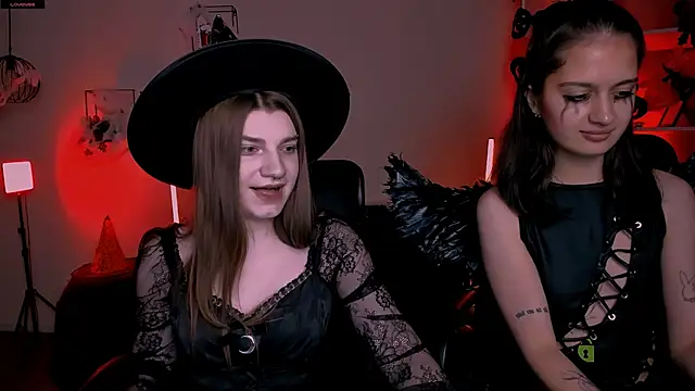 Snapshot of pure_radiance1 chatting on October 22, 9:53 am pure radiance1 online show from October 22, 9:53 am