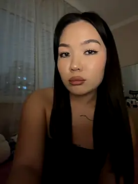 Snapshot of makota_rey chatting on November 10, 6:02 pm makota rey online show from November 10, 6:02 pm