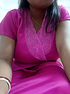 Priya 2222 online show from December 17, 7:19 pm