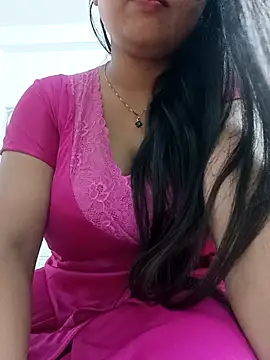 Snapshot of Priya_2222 chatting on May 14, 7:55 pm Priya 2222 online show from May 14, 7:55 pm