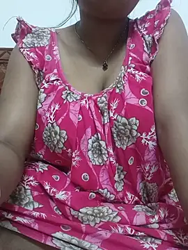 Snapshot of Priya_2222 chatting on May 21, 8:17 pm Priya 2222 online show from May 21, 8:17 pm