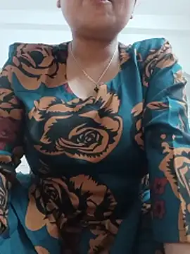 Snapshot of Priya_2222 chatting on May 30, 6:13 pm Priya 2222 online show from May 30, 6:13 pm