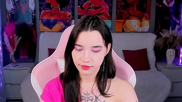 as1an girlfriend online show from February 13, 7:30 am