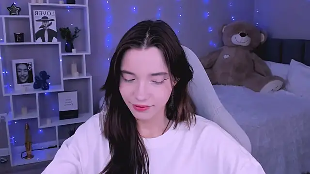 as1an girlfriend online show from May 8, 2:48 am