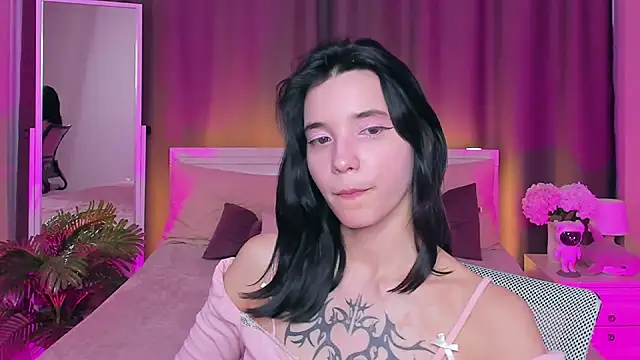 as1an girlfriend online show from March 14, 12:51 pm