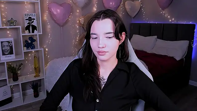 as1an girlfriend online show from February 25, 2:34 am