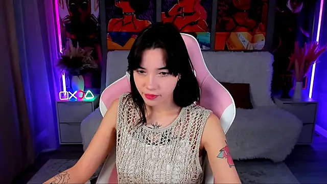 as1an girlfriend online show from December 2, 6:37 am