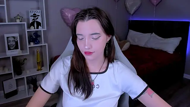 as1an girlfriend online show from March 16, 2:41 am