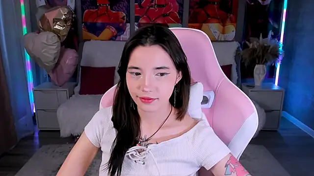 as1an girlfriend online show from April 2, 9:05 am