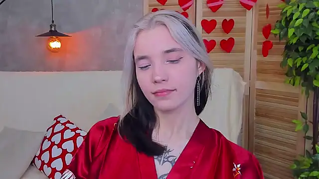 as1an girlfriend online show from February 16, 10:54 am