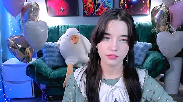 as1an girlfriend online show from February 17, 6:54 am