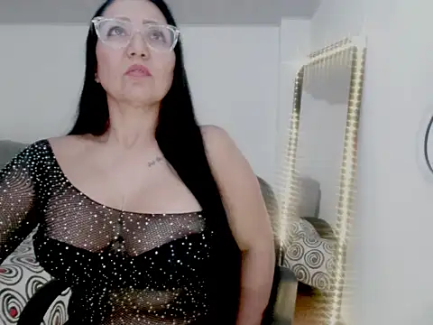 Hanna-33 online show from September 23, 7:54 pm